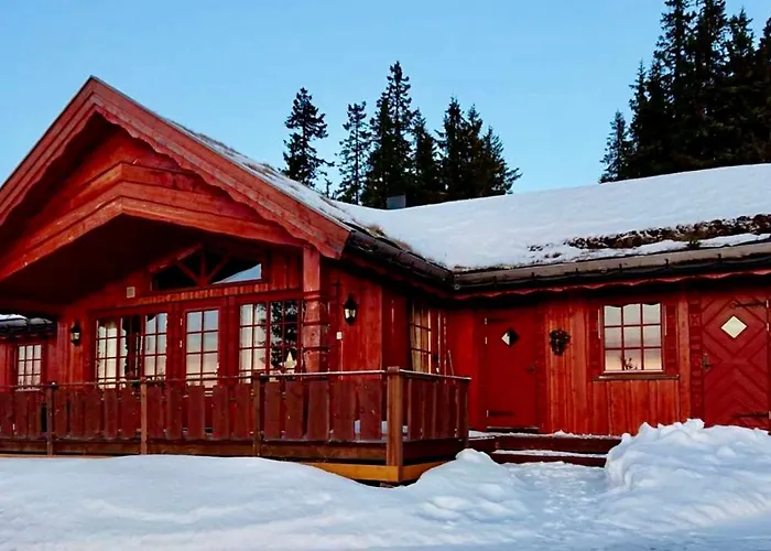 Large 2 Baths And Sauna In Sjusjoen Casa de Férias