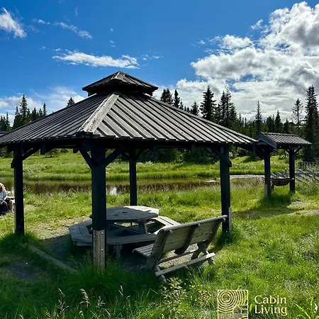 Large 2 Baths And Sauna In Sjusjoen بيت للعطل